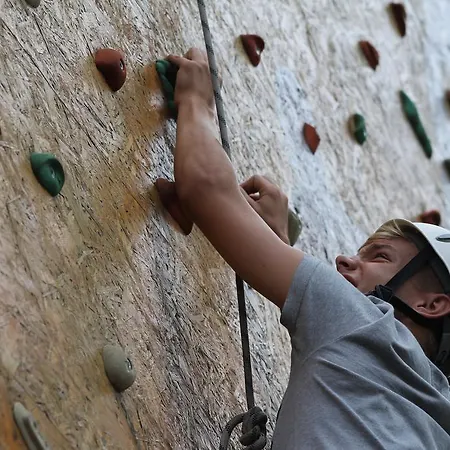 Hotel Rekreační Areál Zbraslavice