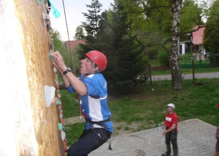 فندق Rekreacni Areal Zbraslavice